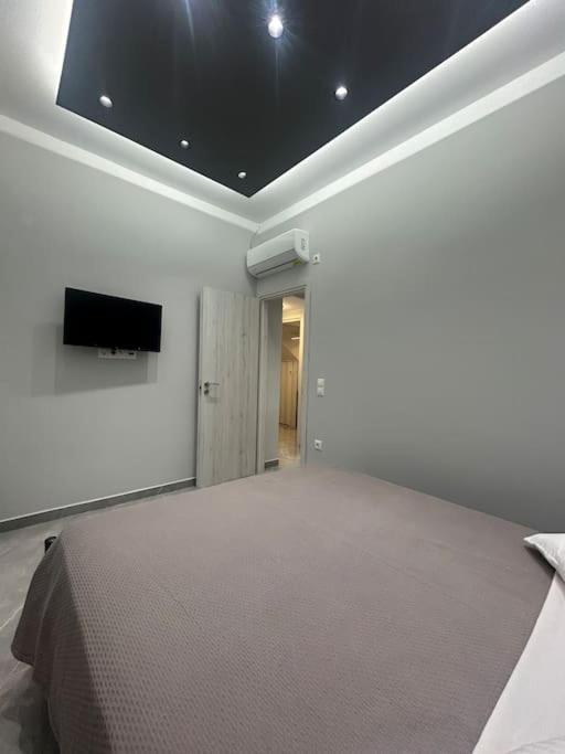 Luxury Apt 5Min To Metro Nikaia ピレウス エクステリア 写真